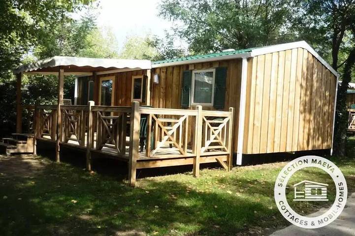 Camping für 6 Personen, mit Pool und Terrasse in Bénodet