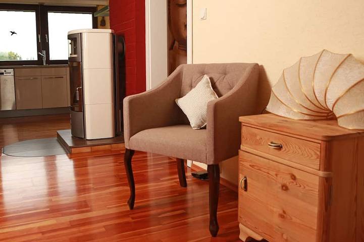Ferienwohnung für 4 Personen, mit Balkon und Garten in Overath