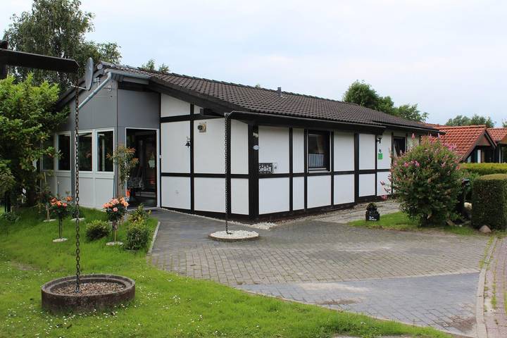 Ferienhaus für 5 Personen, mit Garten, mit Haustier in Wesermarsch - 2