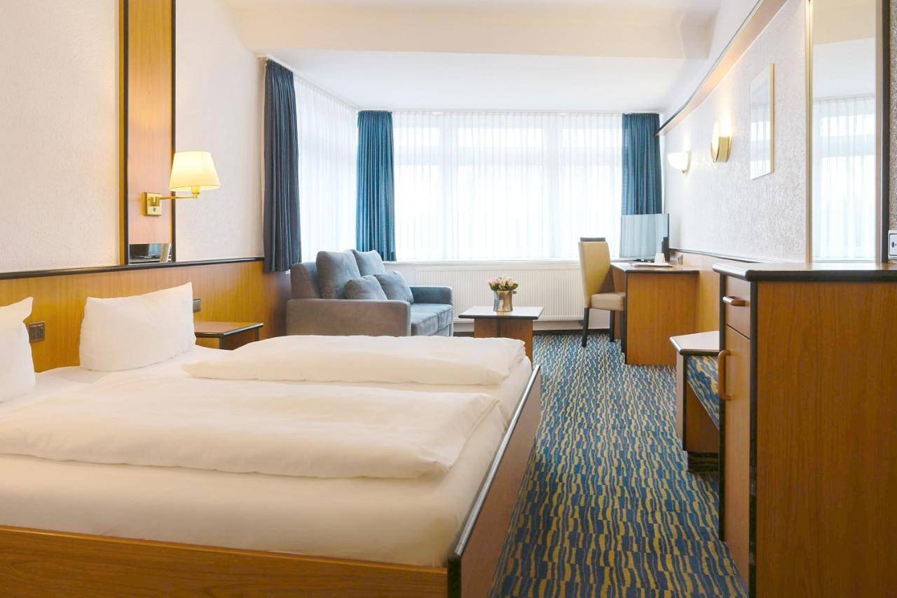Hotel am Wasserfall in Lingen (Ems), Emsland