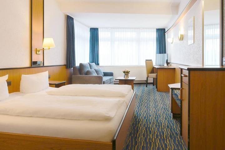 Hotel für 2 Personen, mit Terrasse und Pool sowie Sauna in Lingen (Ems) - 2