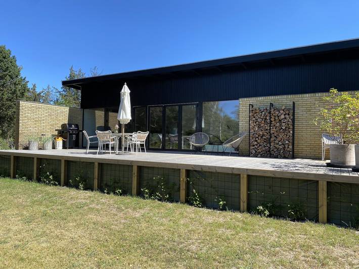 Villa for 6 personer, med Terrasse og Have på Læsø