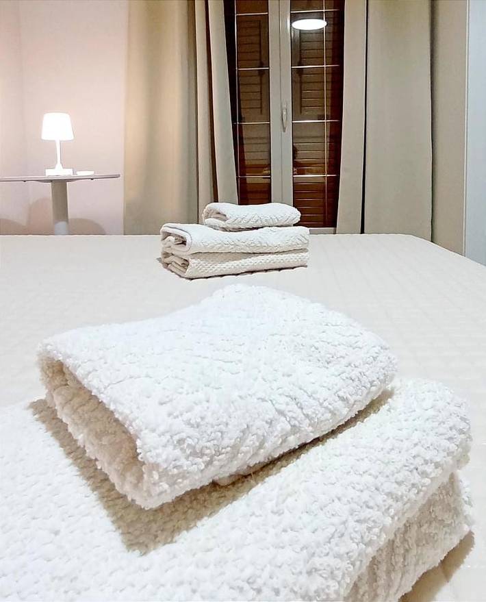 Location de vacances pour 3 personnes, avec Vue dans Lizzano