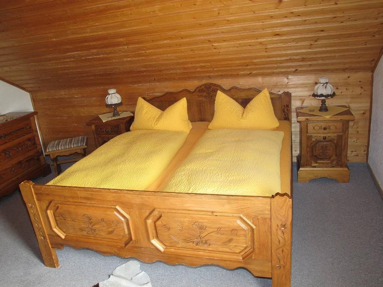 Ganze Ferienwohnung, Haus Haidweg Wohnung 5 - 3 Zimmer, ca. 90 qm für 2-6 Personen im Dachgeschoss mit Balkon und großer Dachterrasse in Haidmühle, Ostbayern