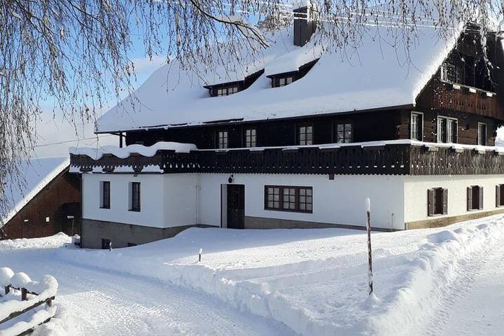 Bauernhof für 20 Personen, mit Garten in Villach-Land