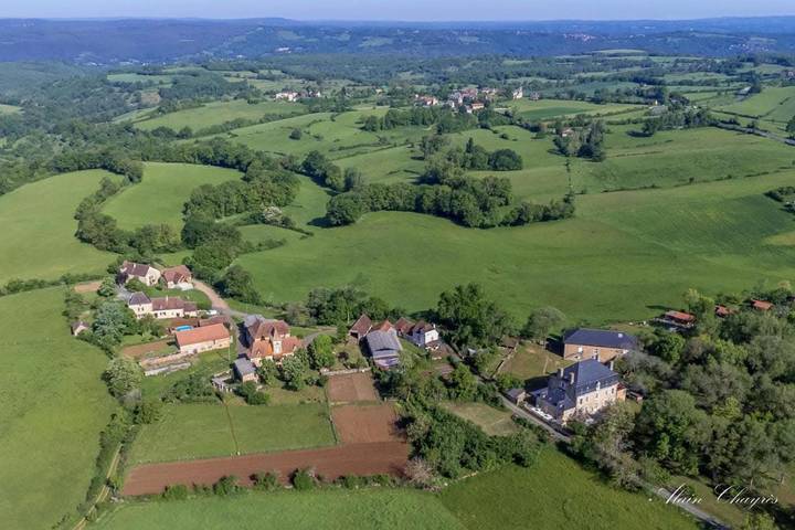 Parc de vacances pour 5 personnes, avec terrasse ainsi que jardin et vue, animaux acceptés à Causse-et-Diège - 2