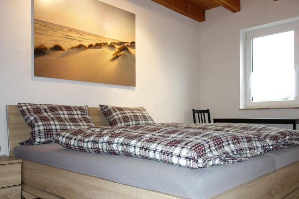 Ferienhaus Ahbachtal - 6-Bett-Ferienhaus Ahbachtal in Üxheim, Vulkaneifel