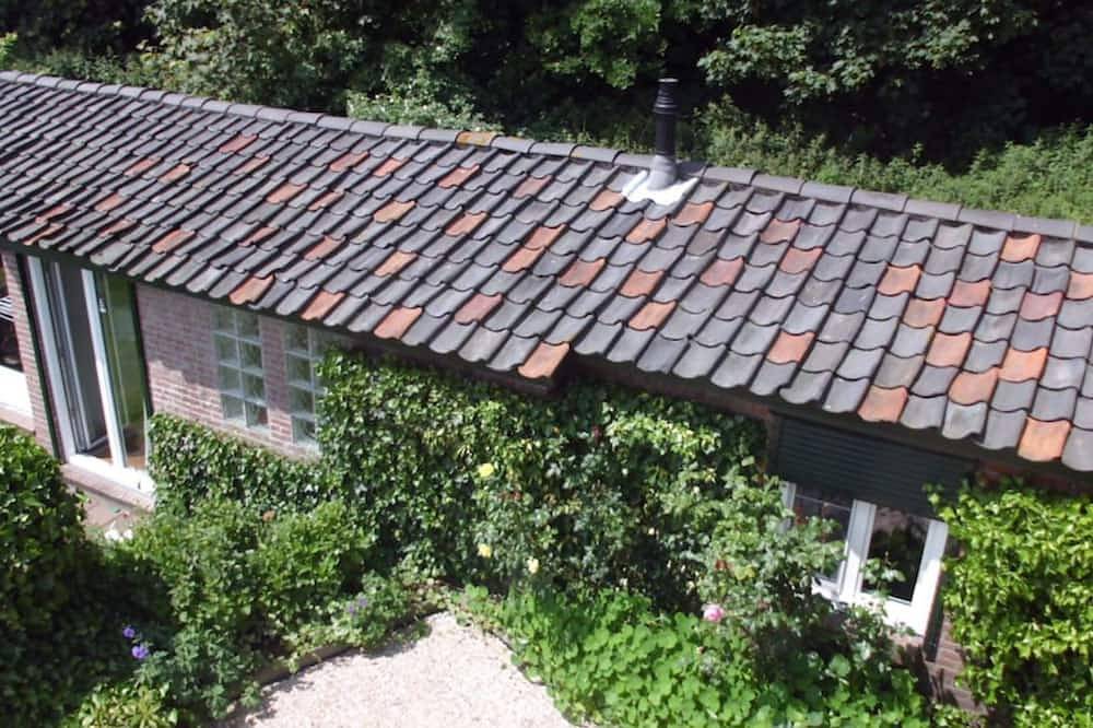 Very private, just the owner around in Egmond aan den Hoef, Noord-Holland - Nordseeküste