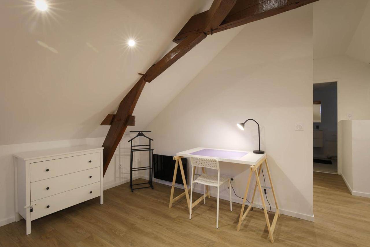 Appartement entier, One-Bedroom Apartment in La Flèche, Sarthe