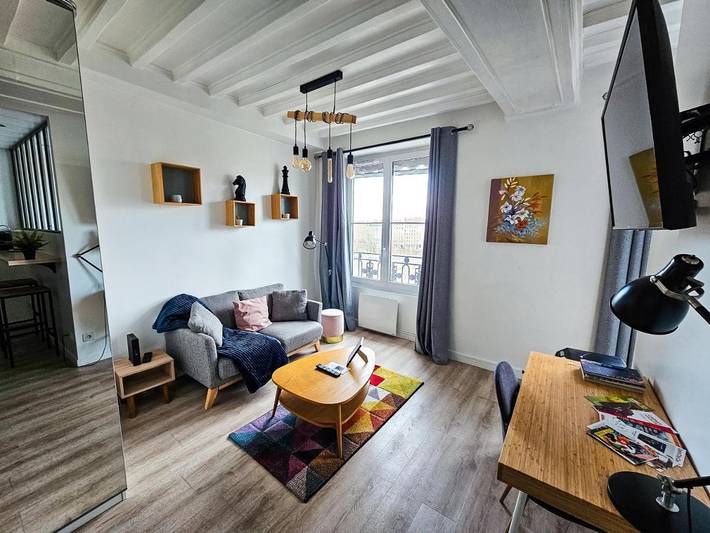 Vacation rental for 2 people, with Lake view in Lyon