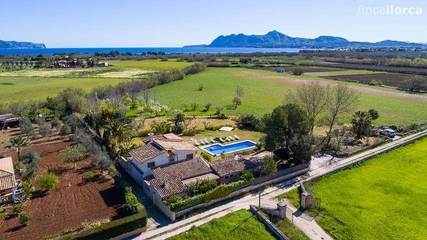 Villa in Pollença, Serra de Tramuntana für 8 