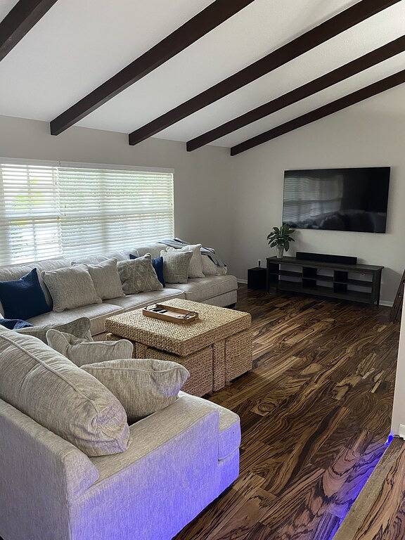 3/2 pet friendly private home located in Downtown Melbourne in Melbourne (FL), Space Coast