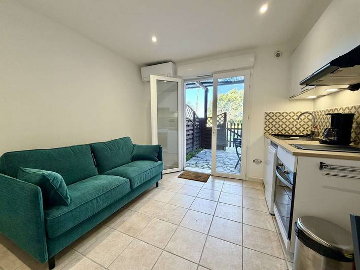 Gîte pour 2 personnes, avec Terrasse et Piscine à Saint-Florent - 4
