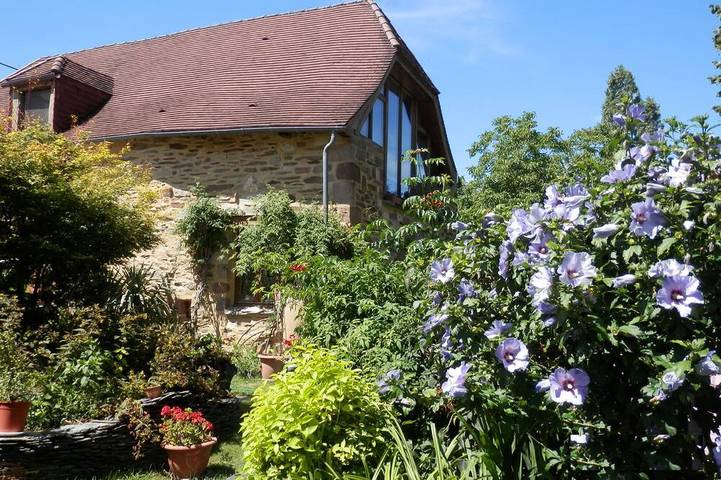 Location de vacances pour 5 personnes, avec jardin à Villac