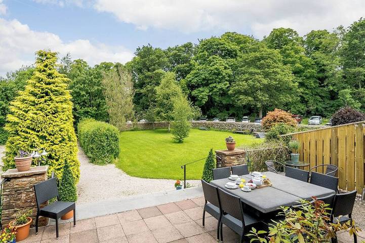 Cottage for 10 people, with garden in Pooley Bridge