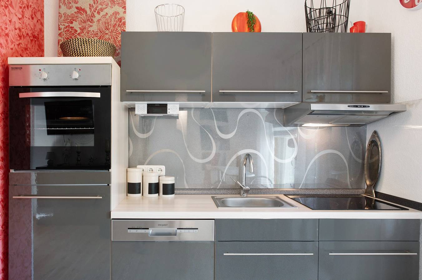 Apartamento entero, Apartamento vacacional "Gabi" con terraza compartida y Wi-Fi in Malchow, Fleesensee