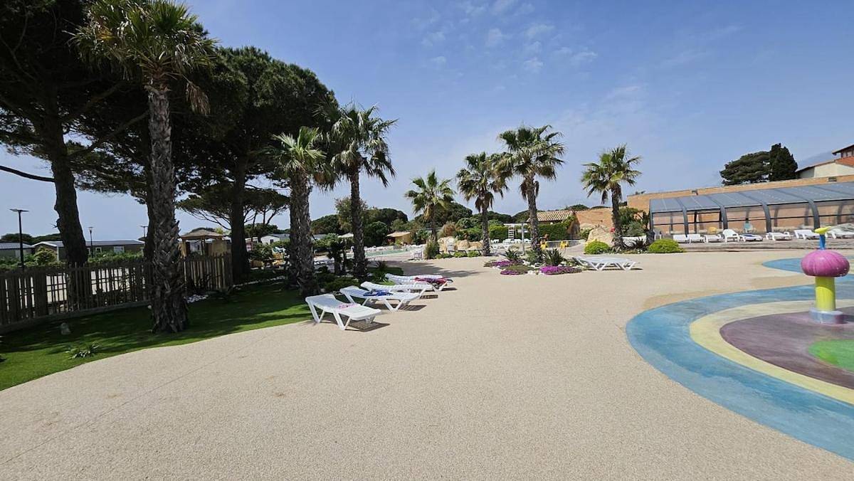 Three-Bedroom Superior Apartment in Canet-en-Roussillon, Côte d'Améthyste