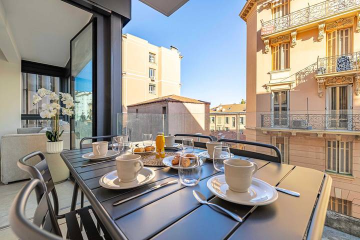 Gîte pour 6 personnes, avec balcon/terrasse, adapté aux familles à Beausoleil - 3