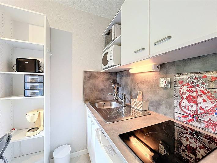 Gîte pour 2 personnes, avec piscine dans Office De Tourisme Du Corbier - 4