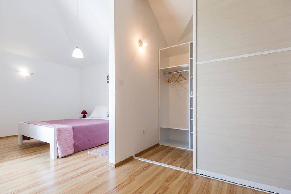 Beautiful home in Blato na Cetini in Dalmatinisches Zagora
