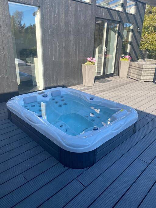 Ferienhaus für 2 Personen, mit Ausblick und Garten sowie Sauna und Pool in Mittelschweden - 2