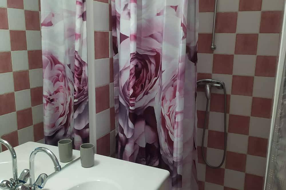 Apartamento entero, Cozy apartment for 2 people in Salavas, Gorges de l’Ardèche