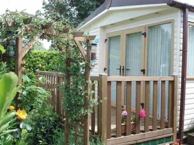Parc de vacances pour 4 personnes, avec jardin et jacuzzi ainsi que piscine et bassin pour enfant en Charente-Maritime - 4