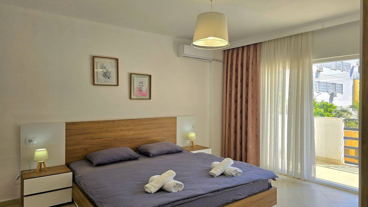 Hel ferieleilighet, Ferienwohnung für 5 Personen (75 m²) in Rrethi i Durrësit in Golem, Albania