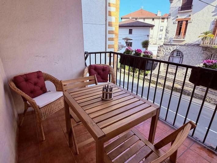 Ferienwohnung für 6 Personen, mit Balkon - 1