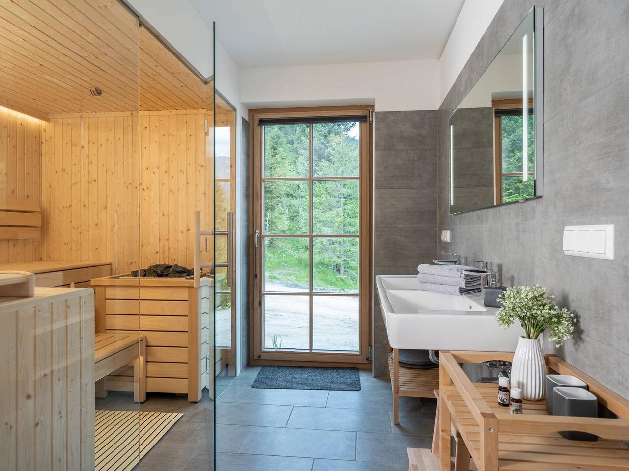 Chalet avec sauna, bain à remous et lounge set in Irdning-Donnersbachtal, Hohe Tauern