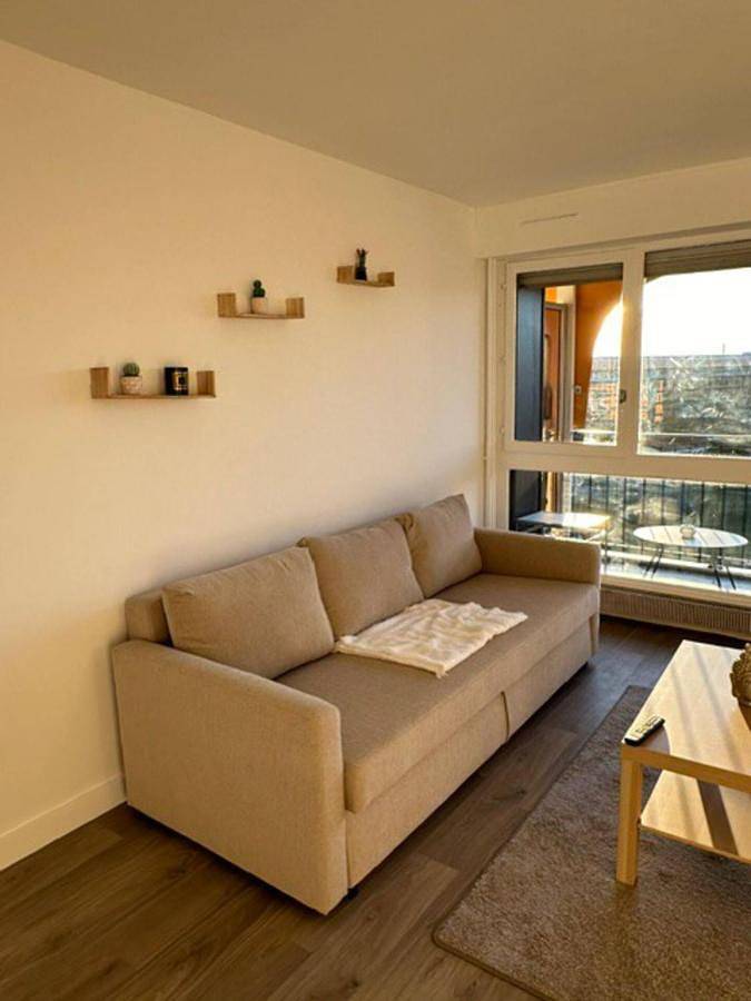 Gîte pour 6 personnes, avec vue sur le lac ainsi que terrasse et vue dans Lac De Creteil Creteil - 4