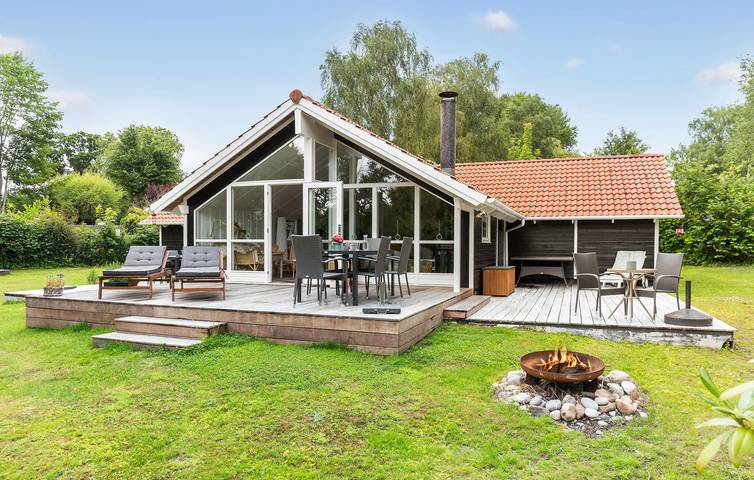 Ferienhaus für 8 Personen, mit Terrasse und Sauna sowie Whirlpool und Garten, mit Haustier an der Kattegat Küste - 2