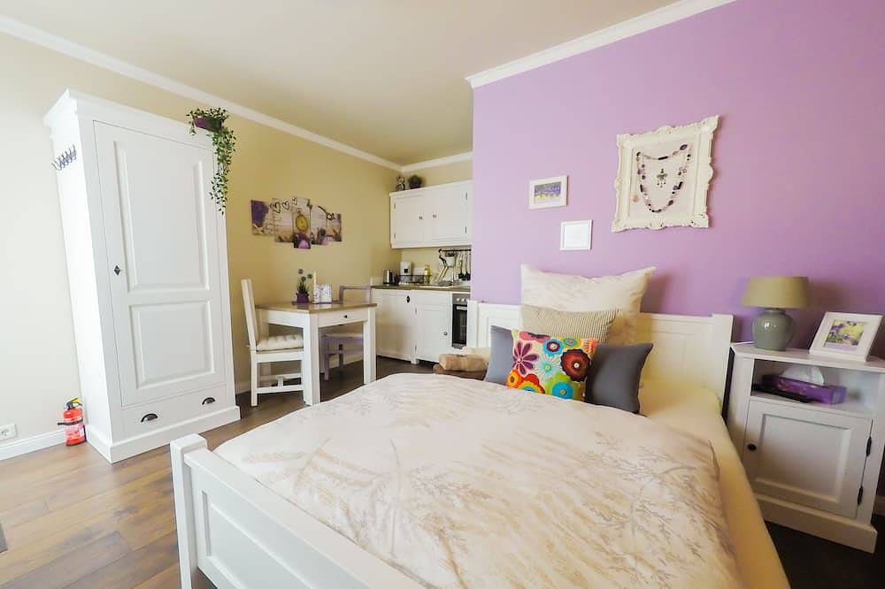 Ganze Wohnung, Friendly Home  - Appartement \"Purple\" - Köln - Messe - Bonn - Phantasialand in Bornheim/Brenig, Bornheim