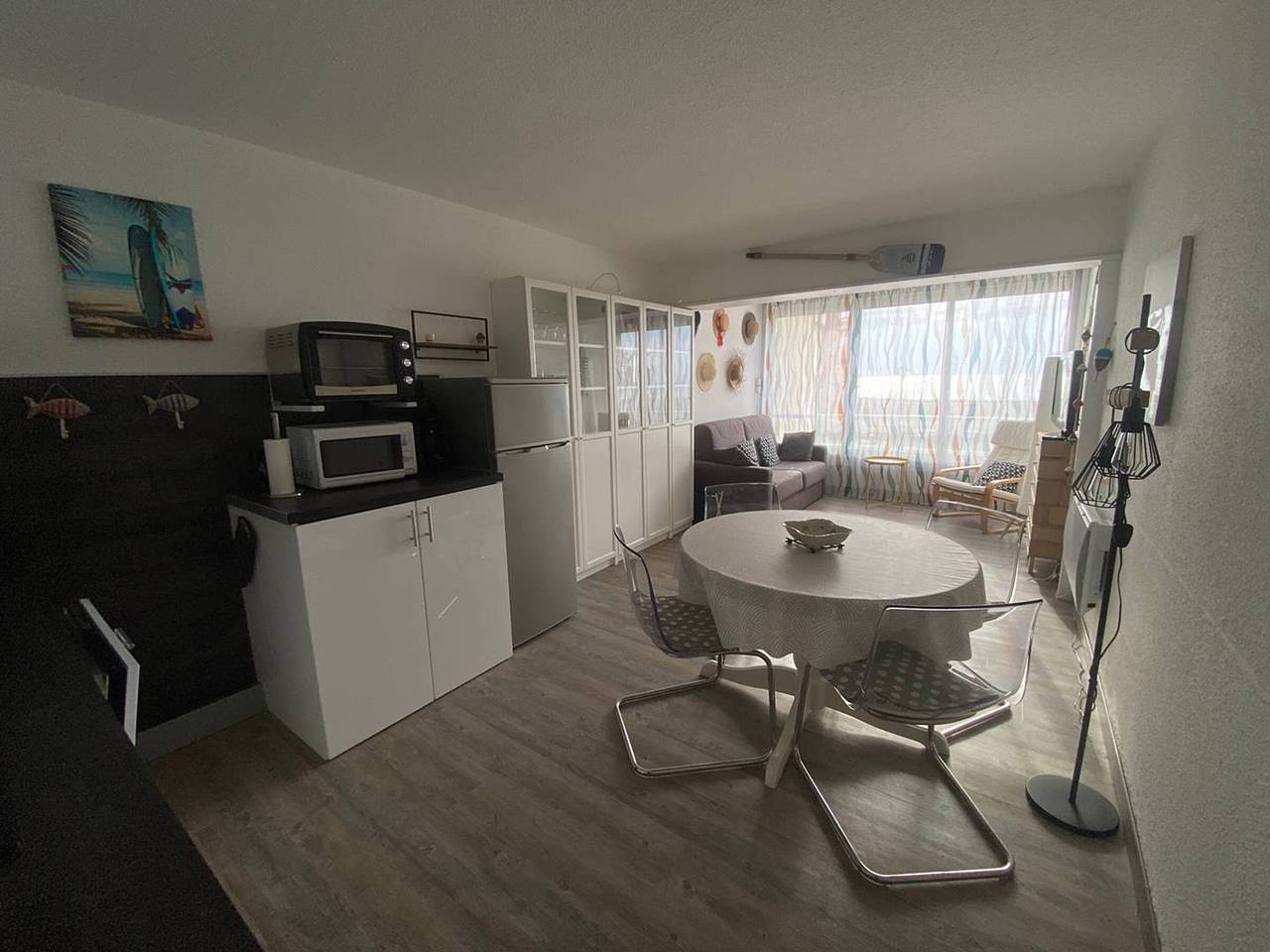 Entire apartment, T2 for 4 in Le Barcarès, beachfront, private parking in Le Barcarès, Côte d'Améthyste