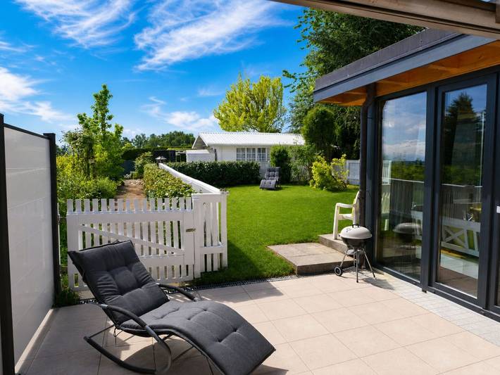 Bungalow für 4 Personen, mit Terrasse und Garten