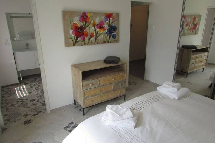 Location de vacances pour 6 personnes, avec jacuzzi, animaux acceptés à Eynesse - 4