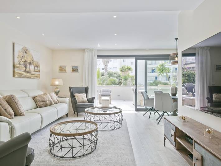 Holiday letting for 6 people, with terrace, child-friendly in Sitges