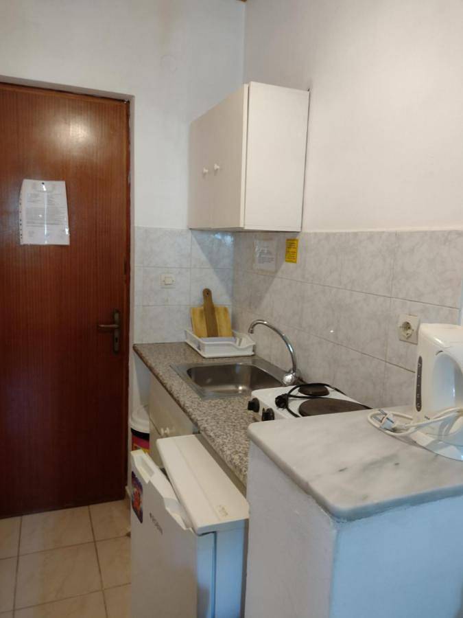 Maison d’hôte pour 2 personnes, avec jardin ainsi que vue et piscine à Zante - 4