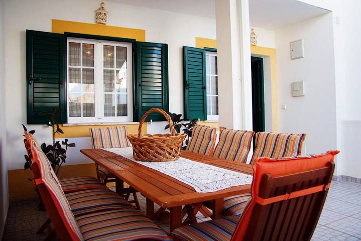 Location de vacances pour 8 personnes, avec vue et terrasse à Vila Nova de Milfontes - 2