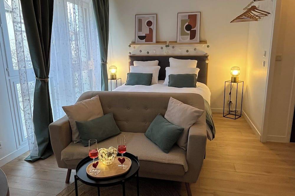 Appartement entier, Le petit Foch -  Stationnement sécurisé inclus - Emplacement Exceptionnel. in Troyes, Aube