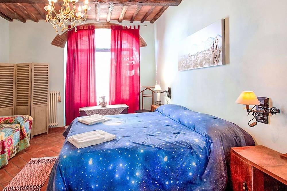 Apartamento entero, Bonito apartamento para 5 personas con Wifi, piscina, A/C, patio y mascotas permitida in Campiglia Marittima, Costa Etrusca