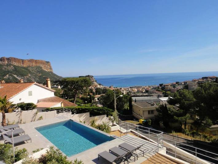 Ferienhaus für 7 Personen, mit Garten und Ausblick sowie Pool in Cassis - 2