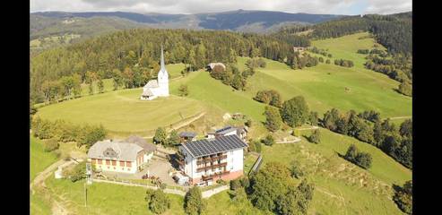 Gîte pour 2 personnes, avec jardin ainsi que vue et sauna, animaux acceptés dans Eberstein