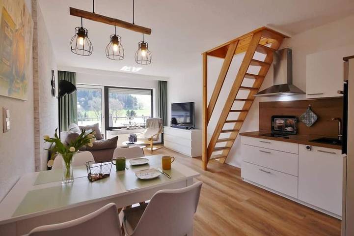 Ferienwohnung für 2 Personen, mit Balkon und Sauna in Usseln