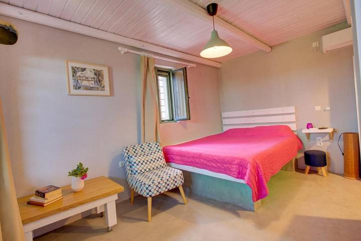Studio für 3 Personen, mit Balkon und Garten