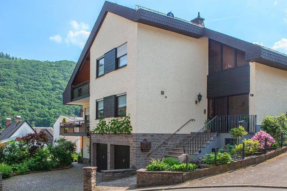 Ganze Wohnung, Privatzimmer Balthasar - Appartement/Fewo in Klotten, Cochem-Zell