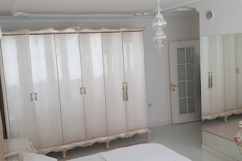Appartement entier, Appartement du roi à 10 min de la plage de Konyaalti in Antalya, Province d'Antalya