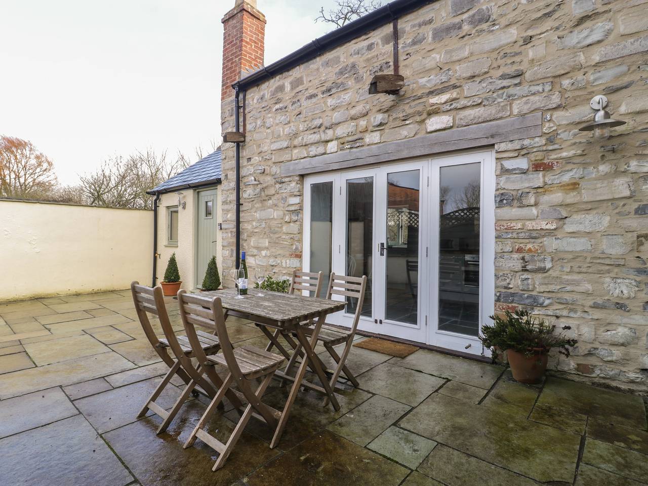 Magnolia Barn in Mark, Somerset