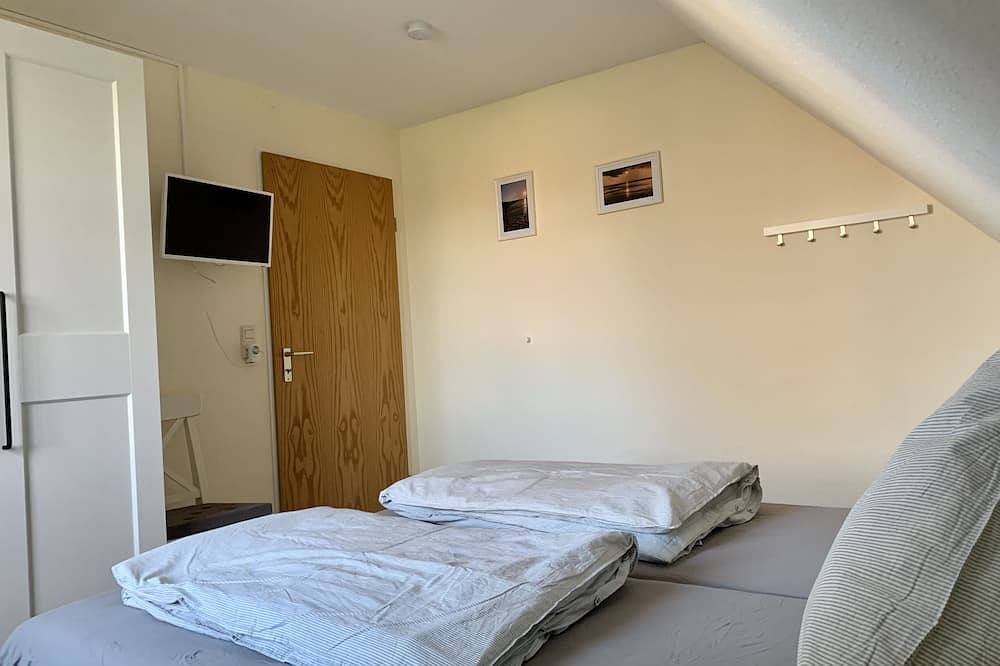 Ganze Wohnung, Ferienwohnung Neptun, wundervolle, gemütliche Wohnung im Fischerdorf Ditzum in Ditzum, Jemgum