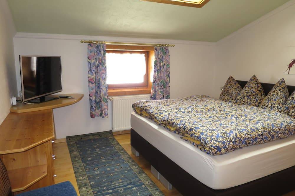 Ganze Wohnung, Liftblick by Interhome in Neukirchen am Großvenediger, Kitzbüheler Alpen